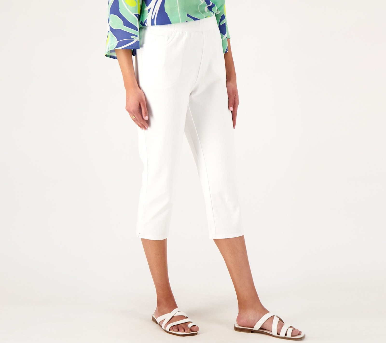 Quacker Factory Women's Pants Sz XL DreamJeanne Capri Brght Wht A591102