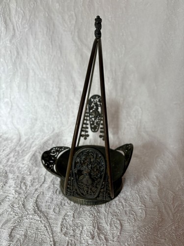 Ornate W Bird Brides Basket Meriden Silverplate Quadruple Plate , 19th Century, - Picture 5 of 10