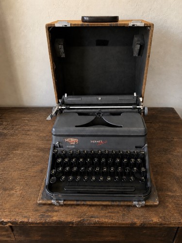 Hermes 2000 Antique Portable Typewriter With Case Swiss Made 1930’s
