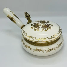 VTG Silent Butler White Porcelain Crumb Catcher