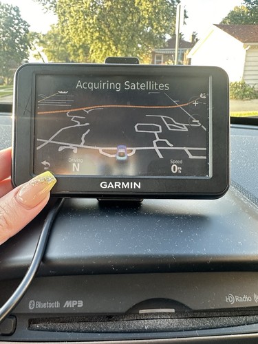 Garmin Nüvi 40 LM GPS Navigator Automotive 4.3 Touchscreen Lifetime Map Updates - Picture 8 of 8