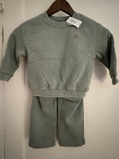 Baby Gap 2 Piece Set Sweatshirt And Sweat pants