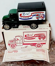 Mack Truck  Maine to Florida Amoco Gas 1/24 Scale Diecast Coin Bank HGK 1935
