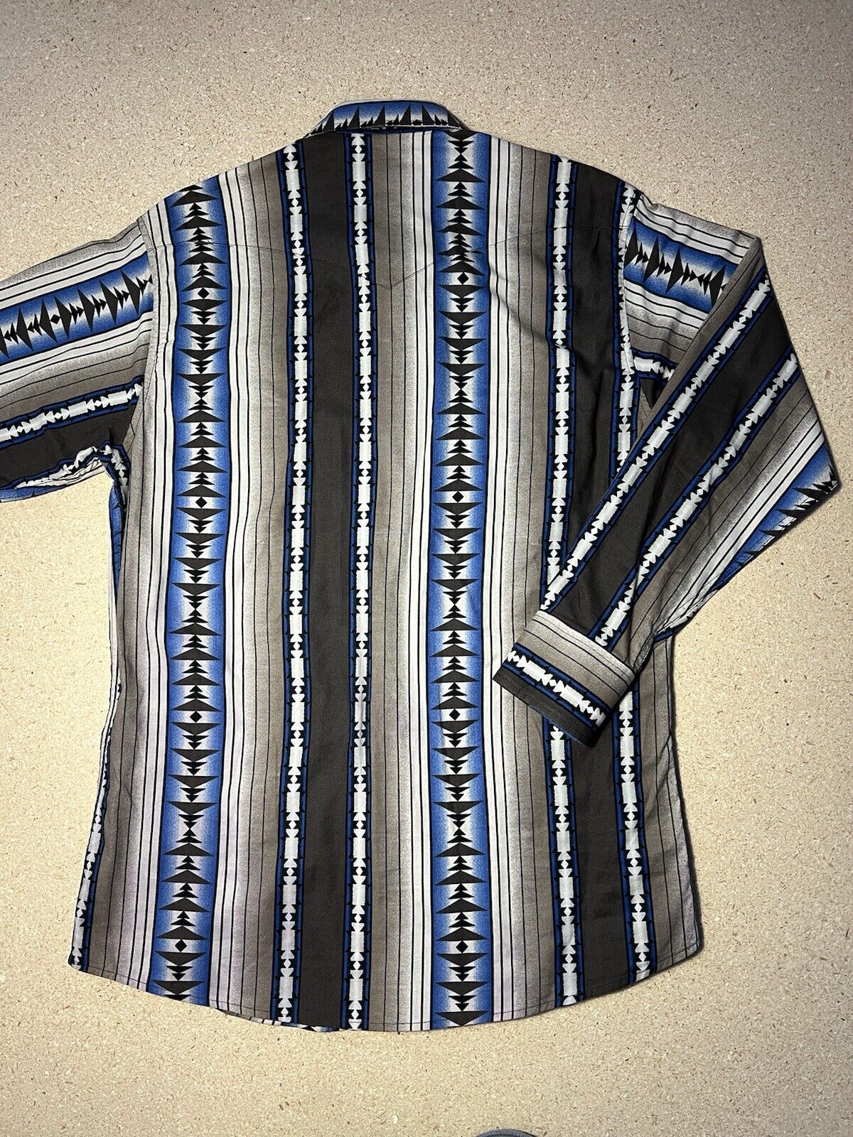 Picture 5 of 8