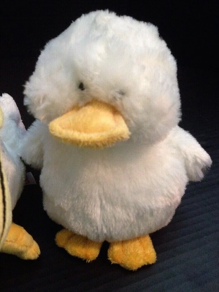 Ganz Webkinz Feather Lot Of 3 No Codes Pelican Hm211 Duck Hm148 Parakeet Hm354 - Image 2 of 4