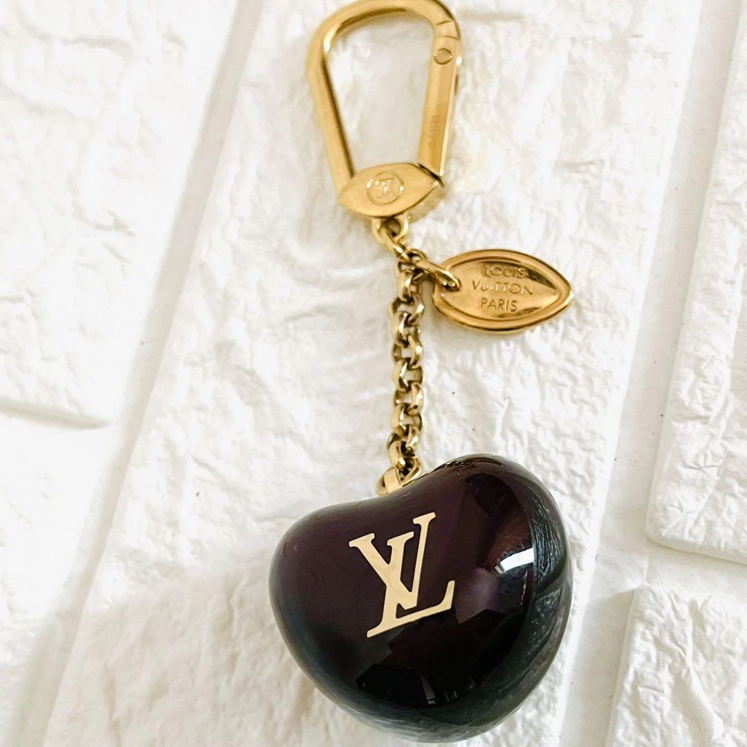 Louis Vuitton Womens Keychains & Bag Charms, Silver