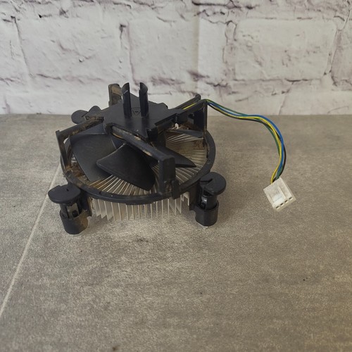 KÜHLER FÜR SOCKEL Intel i3/i5/i7 LGA115x CPU / Kühlkörper und Lüfter