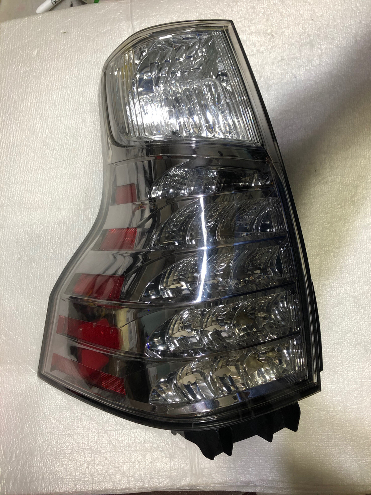 Lexus GX460 Left Side Tail Light OEM 20142020 Driver Side Clean