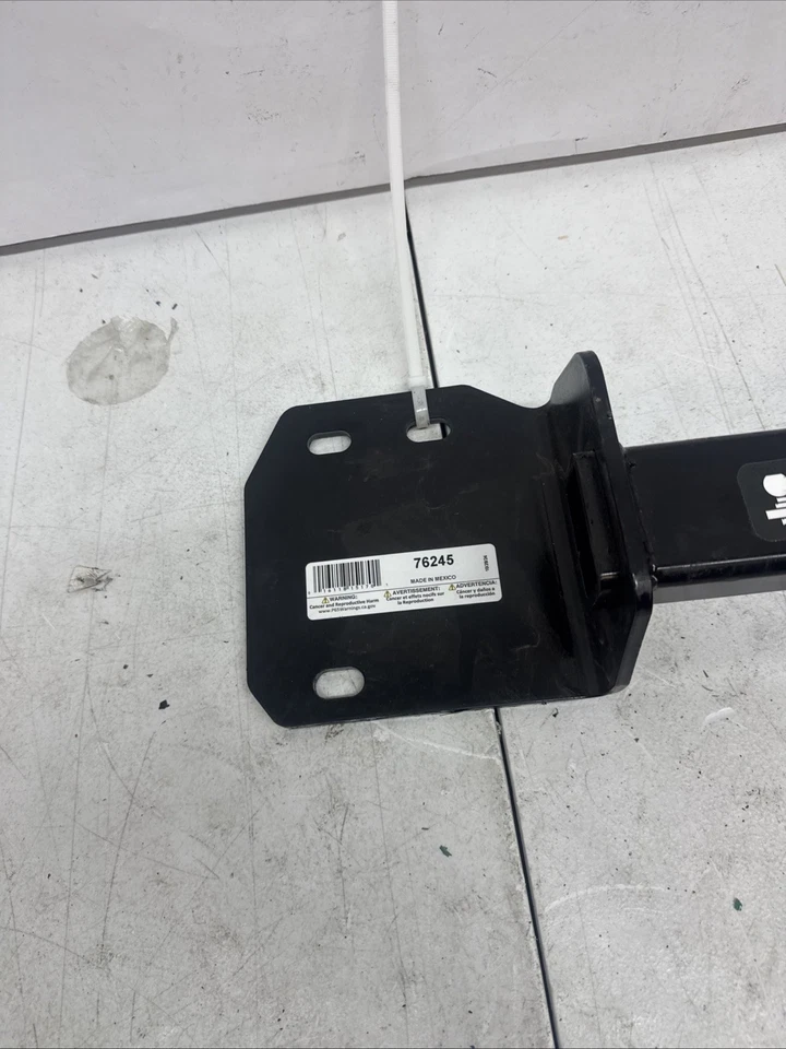 Enganche de remolque Draw-Tite 76245 negro clase 3 para Volvo XC40 2019-2023 Foto 3 de 3