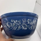 Vintage Pyrex mixing bowl 402 Colonial Mist blue with white flowers 1.5qt