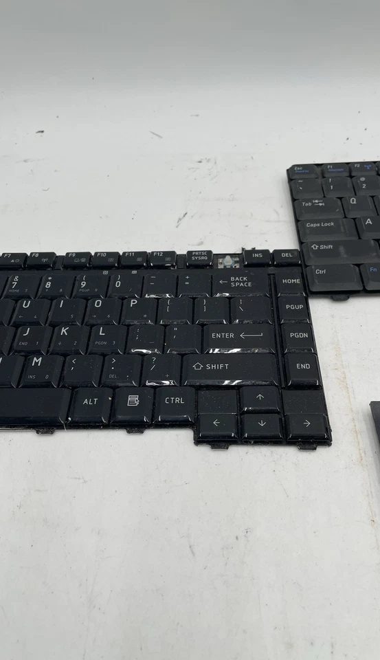 Laptop Keyboards Sony VPC Dell MP-06863US Lenovo D587-US For Parts Lot Of 3 - Image 4 of 4
