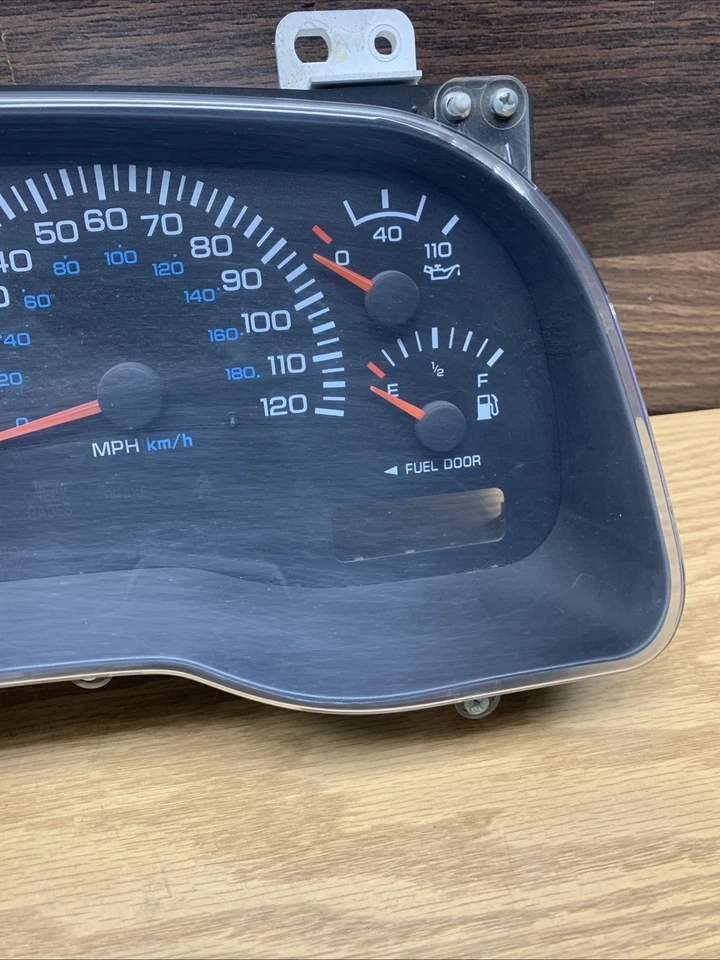 Cuadro medidor velocímetro instrumento 203 k millas Dodge Durango 2000 5,2 5,9 Foto 4 de 4