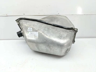 16 Can-Am Spyder F3-T Roadster SE6 Gas Fuel Tank Petrol Reservoir Q - Image 1 of 4