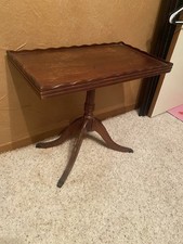 Duncan Phyfe Style Double Pedestal Mahogany Drop-Leaf Dining Table — listing 6