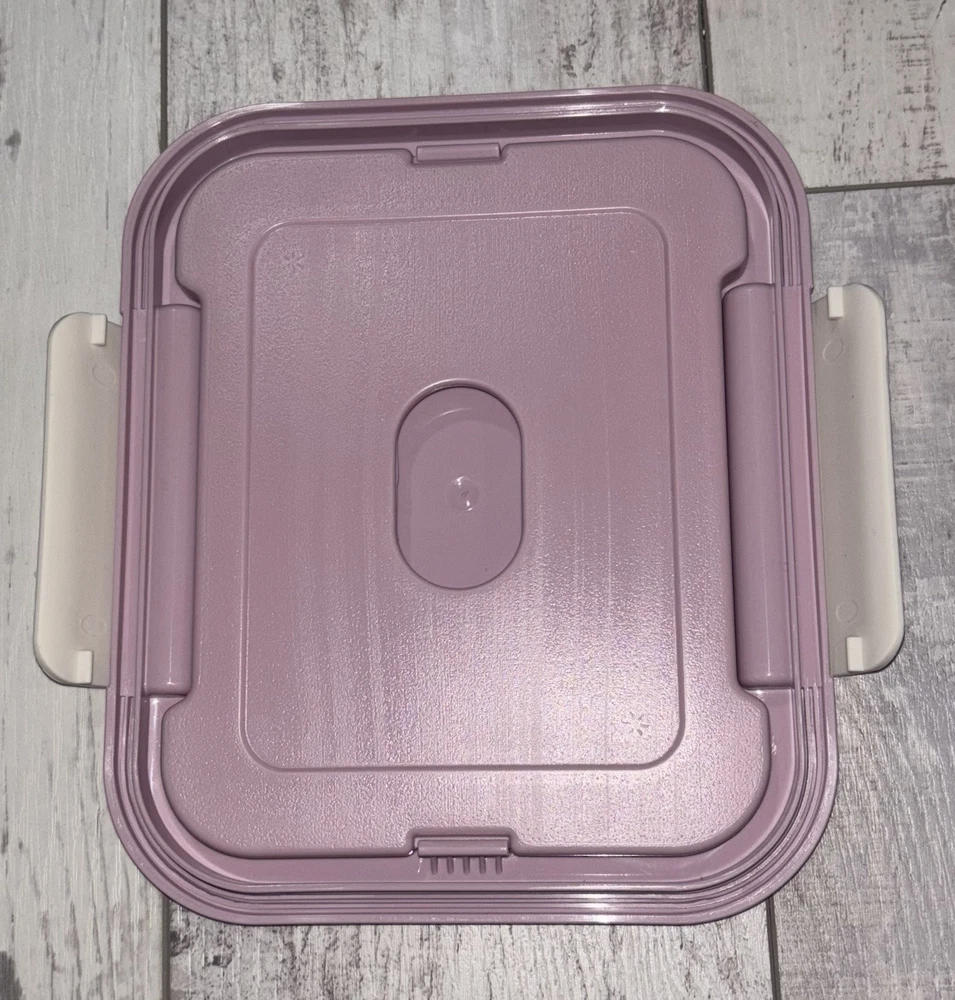 Pillowfort Pink Dots Bento Lunch Box Tray Leakproof Dishwasher Safe Pillowfort Pink Dots Bento Lunch Box Tray Leakproof Dishwasher Safe