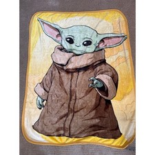 Star Wars The Mandalorian Grogu Baby Yoda Fleece Throw Blanket 36x45 Yellow