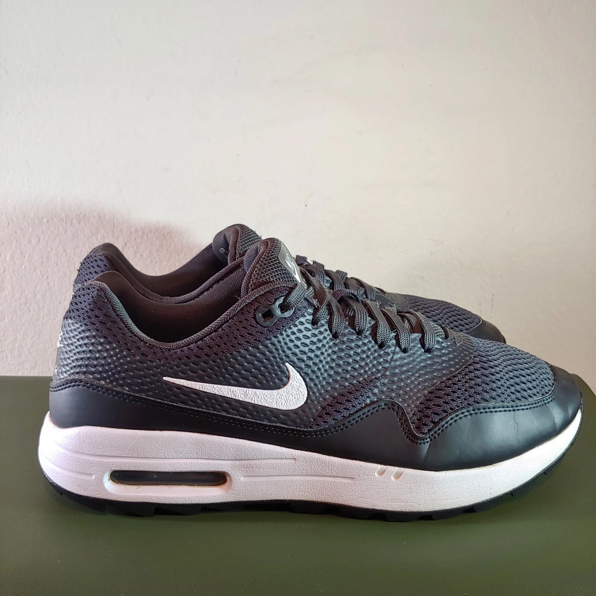 Preços baixos em Nike Air Max 1 Golf Black Anthracite | eBay
