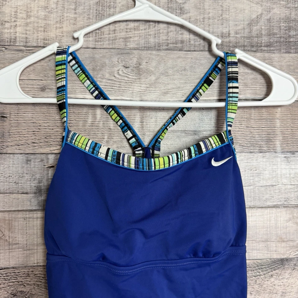 Nike Women's Solid Racerback One-Piece Blue Swimsuit Sz. 6 Padded - Image 3 of 4