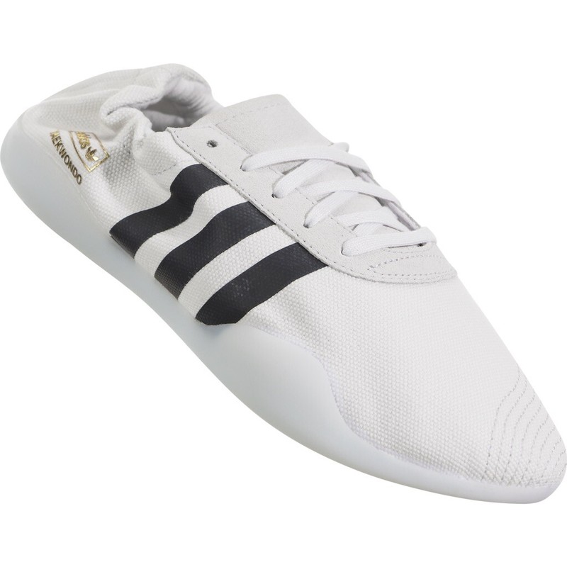 NWT adidas EE6822 Women’s Taekwondo Shoes 5.5