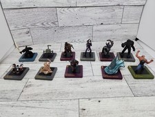 Lot of 11 D D Pathfinder Fantasy Role-Playing Miniatures Wizards 2006  Bin2 