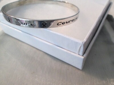 BREAST CANCER AWARENESS CURE COURAGE BRACELET W/ BOX AND ORGANZA