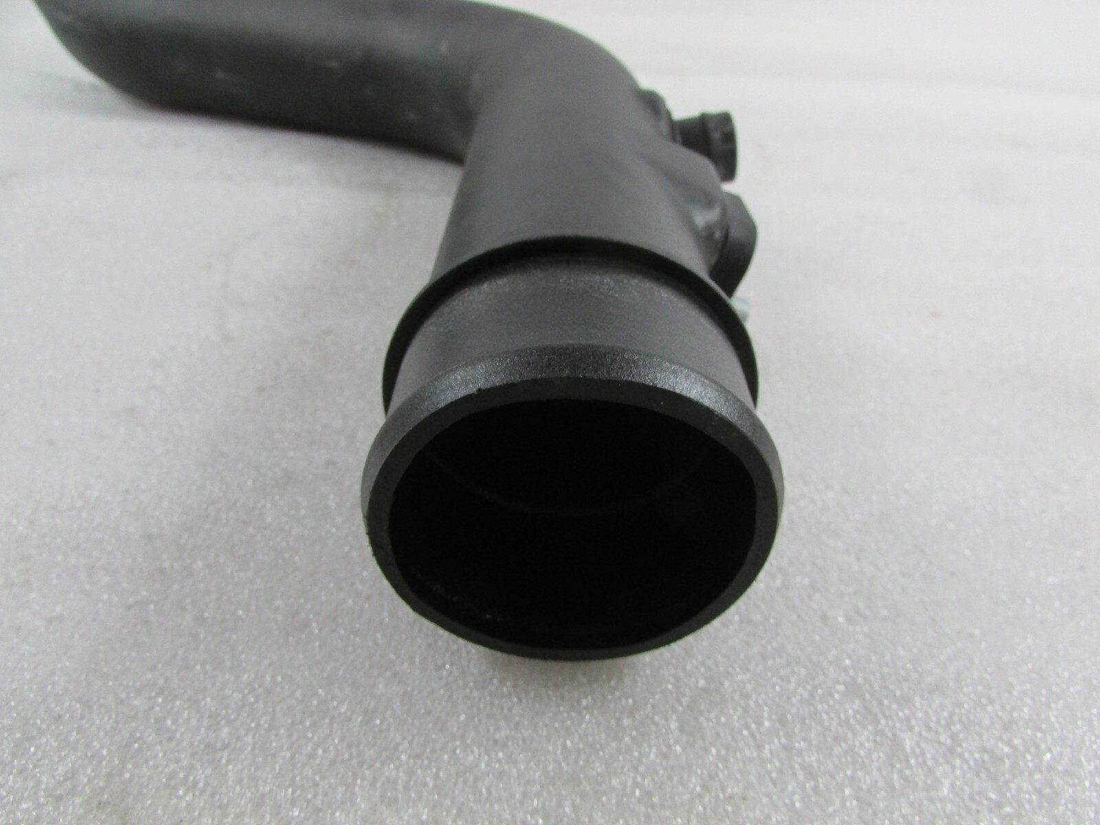 Ferrari California T, LH, Left Pipe to Intercooler, Damage, Used, P/N 306316