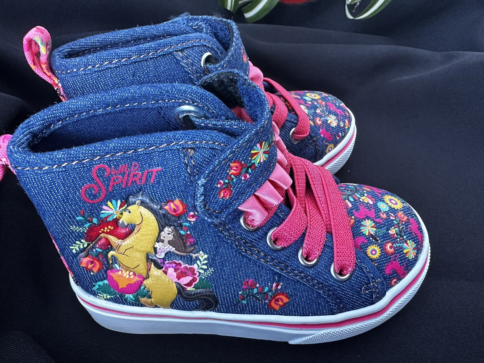 Scarpe da tennis alte Spirit Movie bambina blu denim cavallo pony sneakers 7