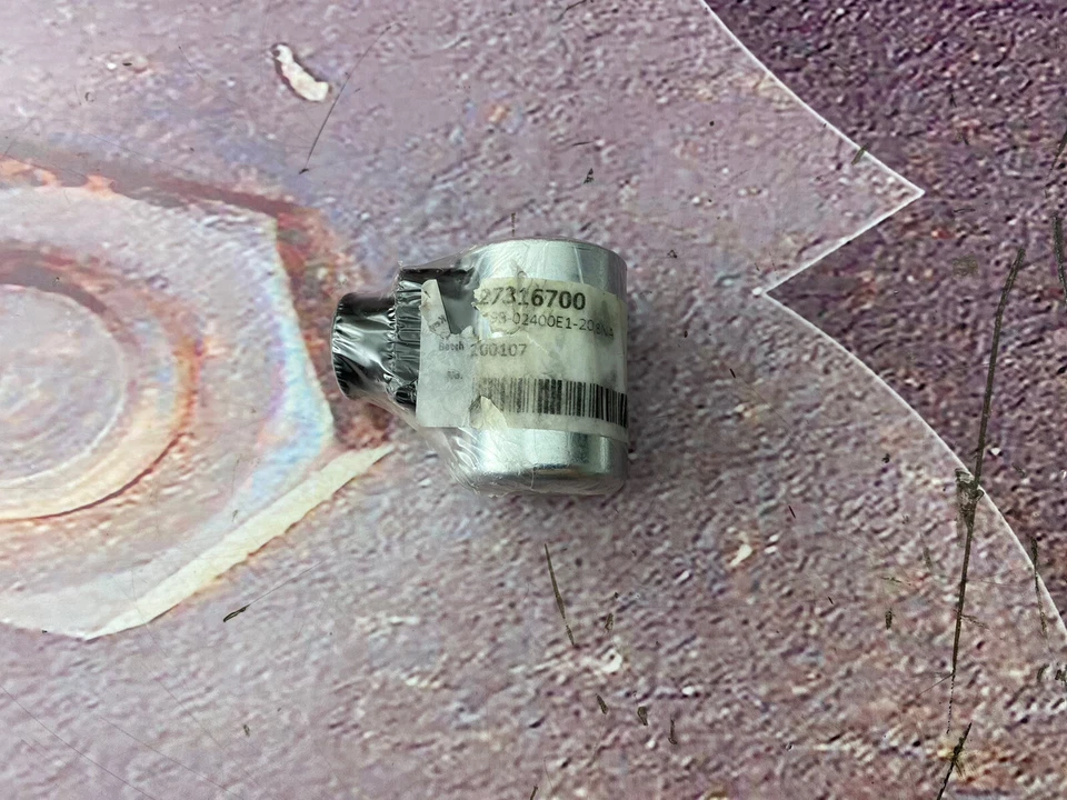 SkyJack Part # 153335 Solenoid Valve 24VDC Lot Of 4  - Image 3 of 4