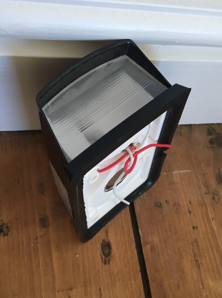 NUEVO RENAULT 5 TURBO 2 GORDINI TRASERO IZQUIERDO PLACA DE MATRÍCULA UNIDAD DE LUZ DE MARCHA ATRÁS Foto 3 de 3