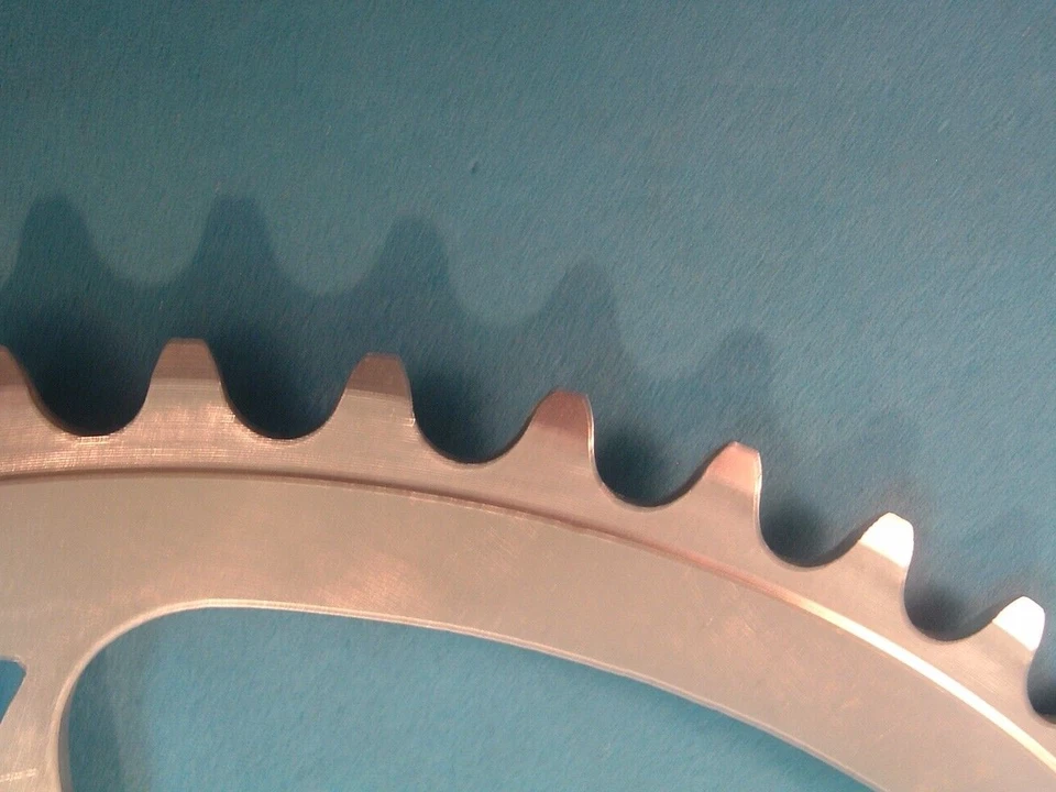 Plato de carretera Campagnolo Nuovo to Super Record 53Tx144BCD NUEVO/NOS -5 a 9 velocidades- Foto 2 de 4