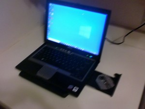 DELL-LATITUDE-D630-LAPTOP-Intel-2-6-GHz-Processor-4-GB-Wi-Fi-DVD-WIN-10-2016