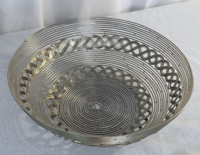 Woven Wire Basket Vintage Gold Tone Basket Dish Fruit Bowl Decorative 8  