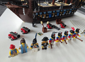 Lego Custom Imperial Flagship (10210) - 1664pcs W/9 Figures (DESCRIPTION BELOW!)