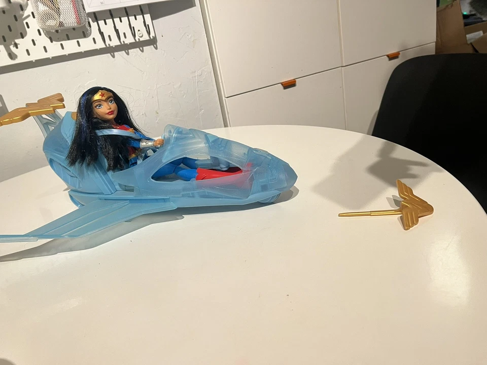 Wonder Woman DC Super Hero Girls Invisible Airplane + 12" Action Doll - Image 3 of 4