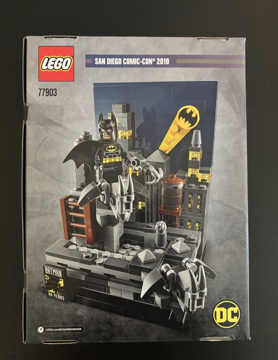 SEALED - LEGO SDCC The Dark Knight of Gotham City (77903) #0983