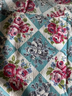 5.5 Yards Vintage Fabric 1950s Piqué Seersucker Floral Print Uncut Yardage