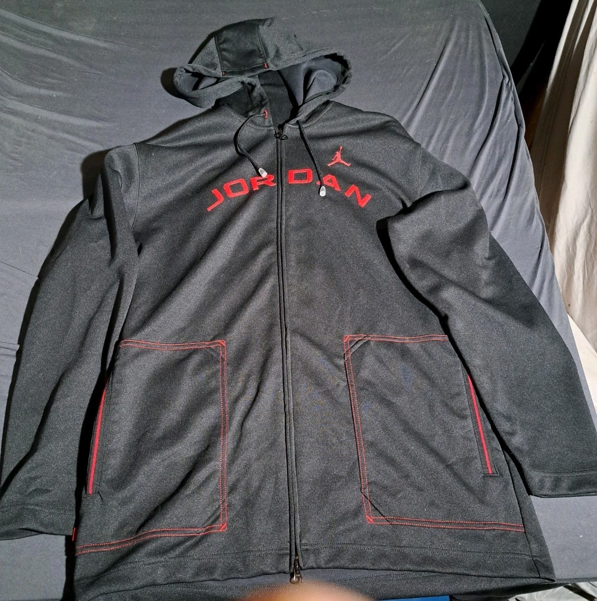 Picture 1 of 8