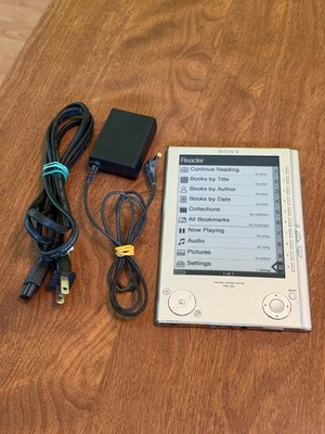 Sony PRS-505 Portable Reader System eBook E-Reader w/ Charger & Cables Bundle