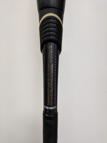 Axe Avenge USA Baseball Bat 30in/20oz L142H -10 2 5/8" Barrel Charged Carbon - Picture 8 of 11