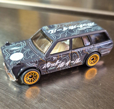 Hot Wheels Datsun 510 Wagon 1971 1:64 Modellauto Kroger 2021 B4