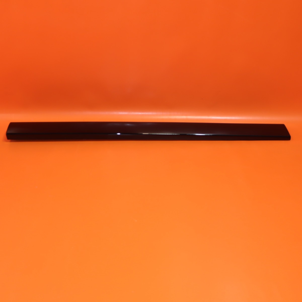 Rolls-Royce Cullinan 2017-2021 Rear Right Body molding P/N 51137448584