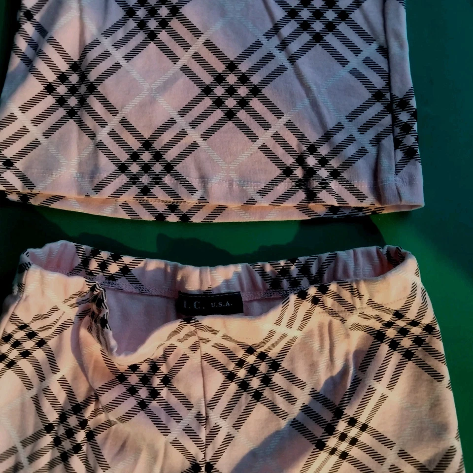 Conjunto de Conjunto IC by Connie K Para Mujer - Talla Pequeña-ROSA/Negro/Blanco Top Pantalones Cortos EE. UU. Foto 3 de 4