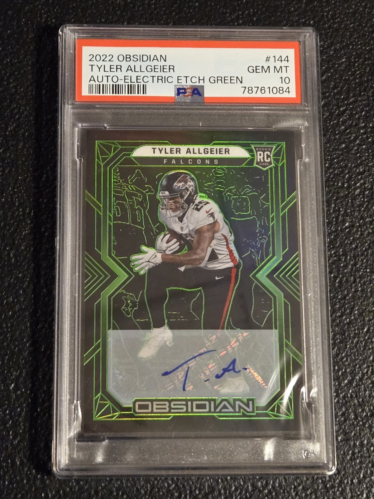 2022 Panini Obsidian Tyler Allgeier Electric Etch Green Prizm Auto /50 PSA 10