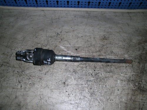 Kreuzgelenk Lenkgetriebe Lexus IS 200 114kw Bj.00