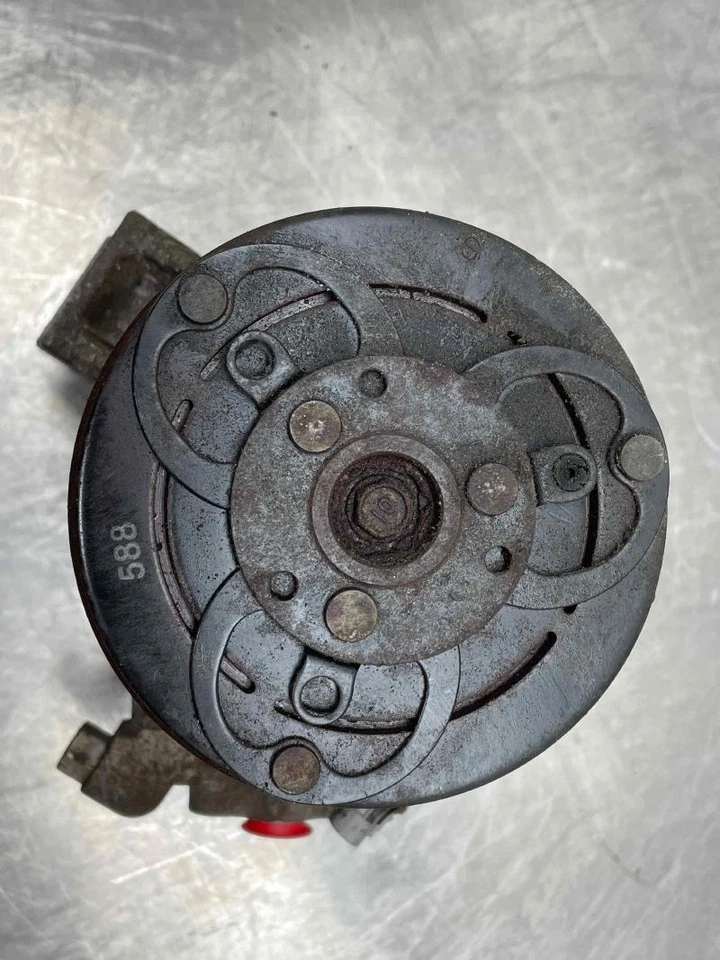 2007-2009 Suzuki Grand Vitara A/C AC Compressor OEM - Image 3 of 4