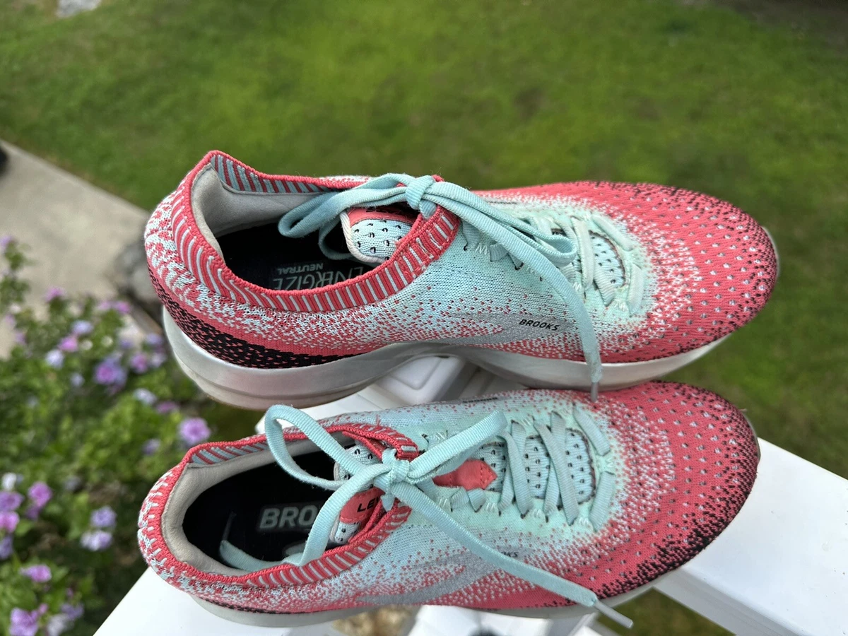 Brooks Levitate 2 Womens Size 7.5 Pink Running Shoes Sneakers