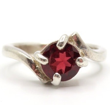 Wunderschöner Ring 925 Sterling Silber roter Schmuckstein Luxury Vintage Top