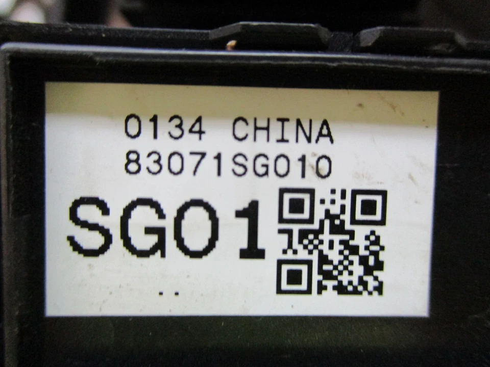 Interruptor de ventana eléctrica 14 15 16 Subaru Forester Master OEM SG010 LKQ Foto 3 de 4