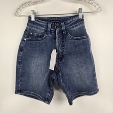 Universal Standard Blue Denim Shorts 7 Inch Inseam Women's Size 00 NWT