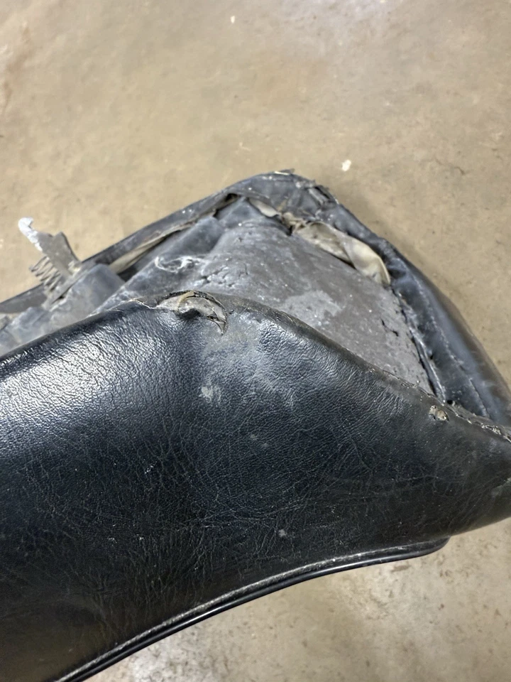 Yamaha XJ750 Maxim 1982-1983 sillín de asiento doble acolchado cojín de conductor original Foto 4 de 4